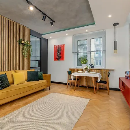 Apartamento Charming For 4 People In Cracow By Renters Cracóvia